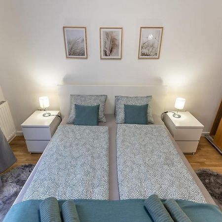 Pleasure Place Apartment Budapest Exteriör bild