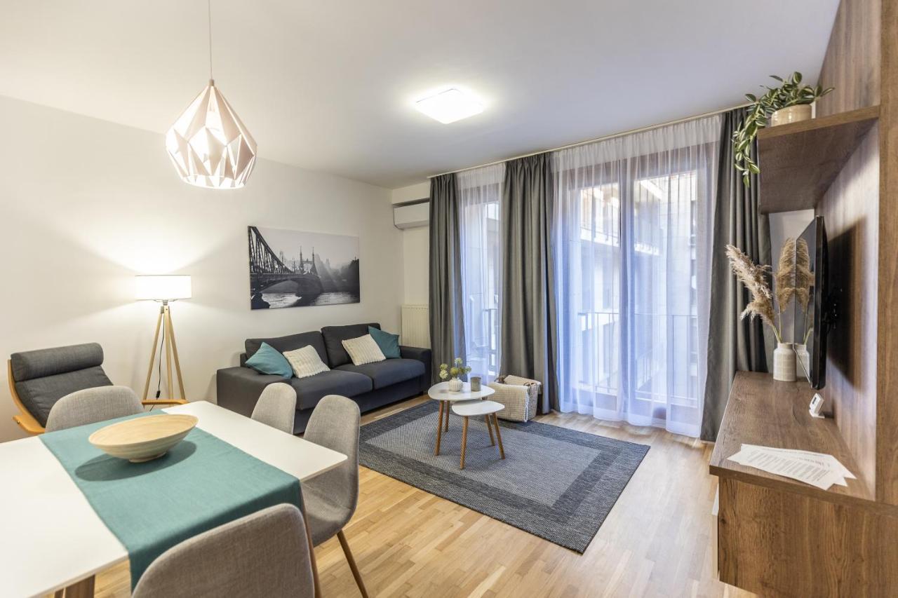 Pleasure Place Apartment Budapest Exteriör bild