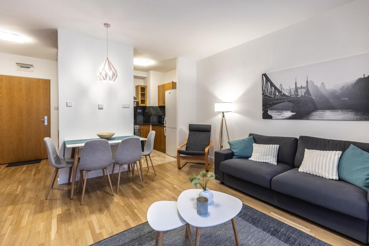 Pleasure Place Apartment Budapest Exteriör bild